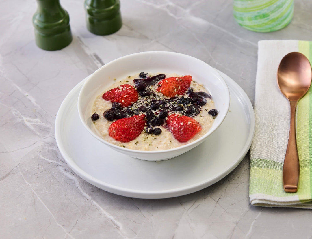 blueberry & strawberry oatmeal