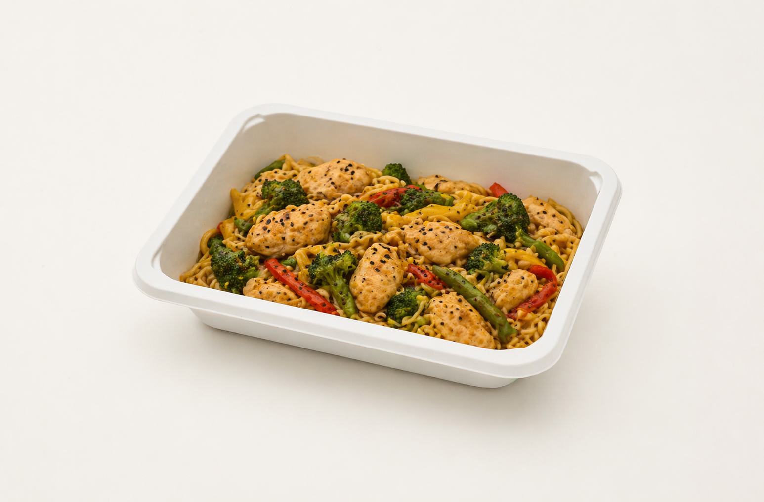 Lo_mein_chicken_vegan_tray.png